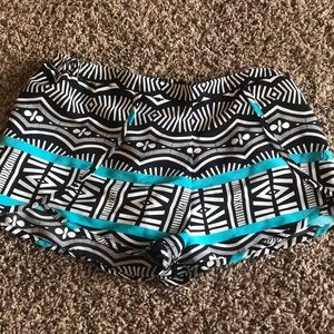 Volcum tribal shorts